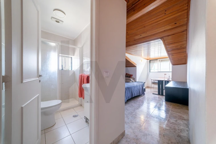 Apartamento T3 para Venda em Arroios Foto 4