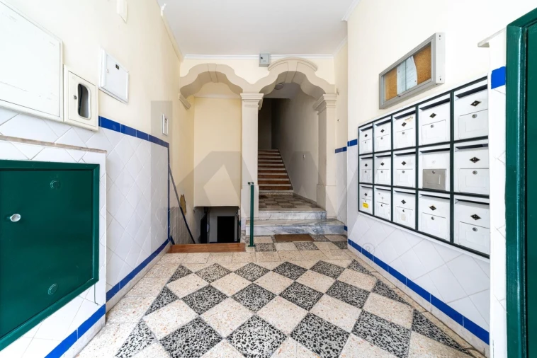 Apartamento T3 para Venda em Arroios