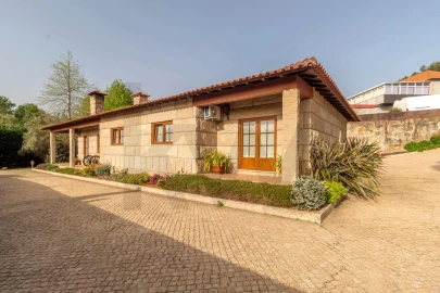 Quinta T3 para Venda em Lustosa e Barrosas (Santo Estêvão)