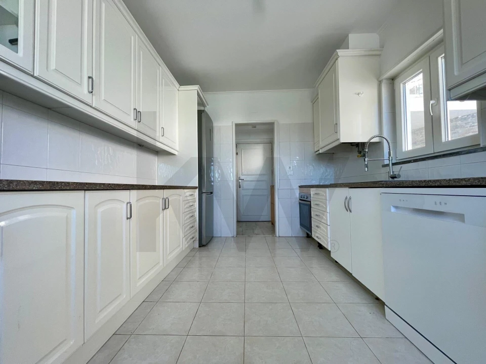 Moradia T3 para Venda em Carcavelos e Parede Foto 15