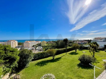 Moradia T3 para Venda em Carcavelos e Parede