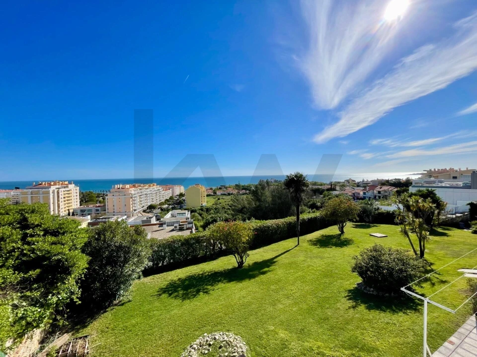 Moradia T3 para Venda em Carcavelos e Parede Foto 1