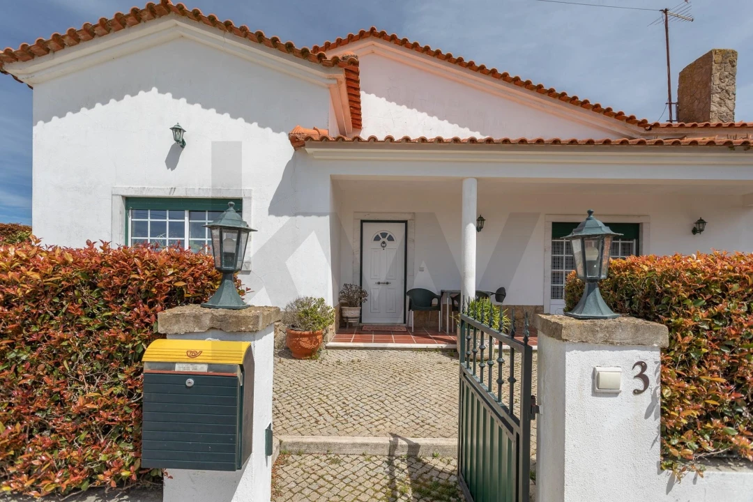 Moradia T3 para Venda em Santo Isidoro Foto 25