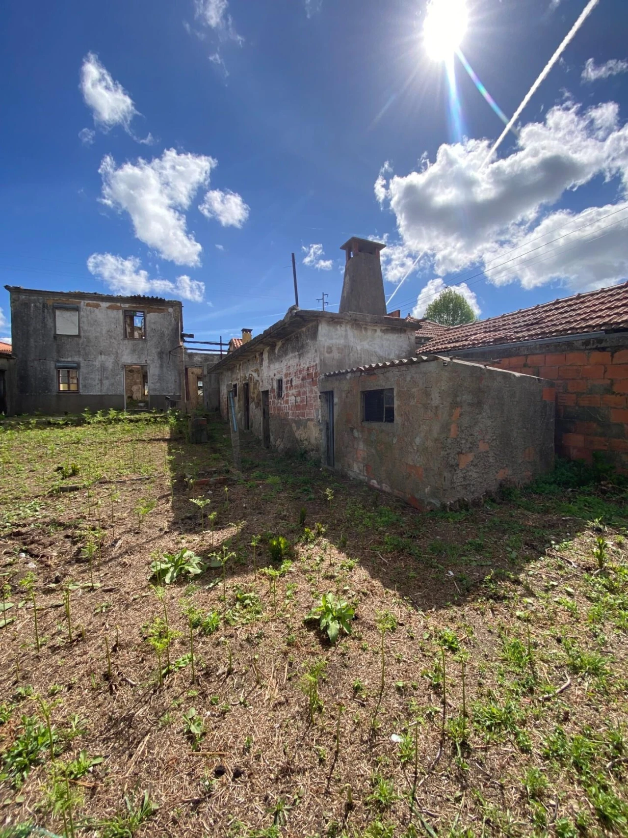 Moradia T4 para Venda em O. Azeméis, Riba-Ul, Ul, Macinhata Seixa, Madail Foto 7