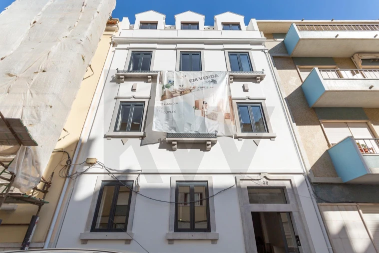 Apartamento T2 para Arrendamento em Penha de França Foto 25