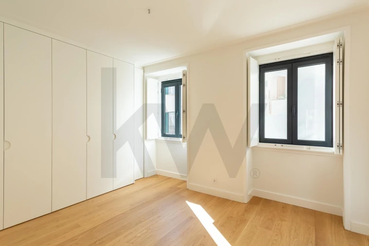Apartamento T2 para Arrendamento em Penha de França Foto 13