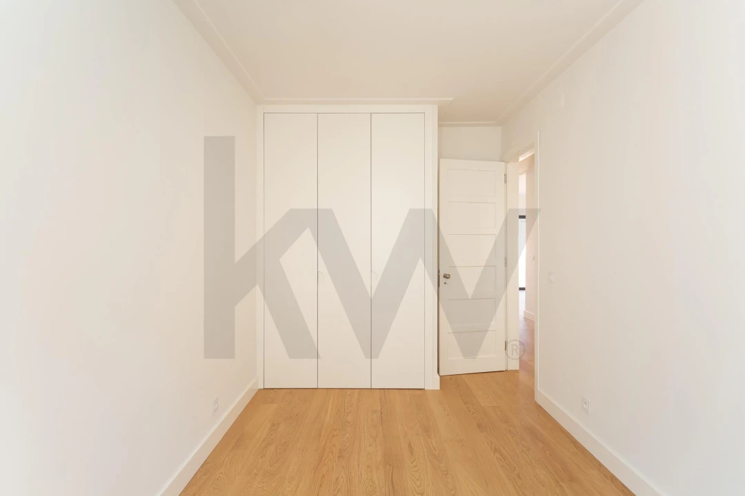 Apartamento T2 para Arrendamento em Penha de França Foto 21