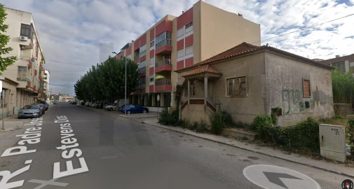 Moradia T4 para Venda em Pinhal Novo