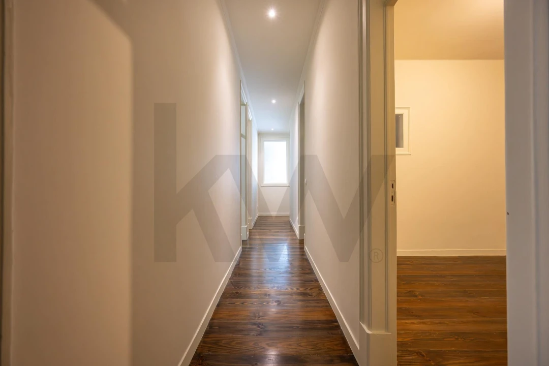 Apartamento T3 para Venda em Campo de Ourique Foto 34