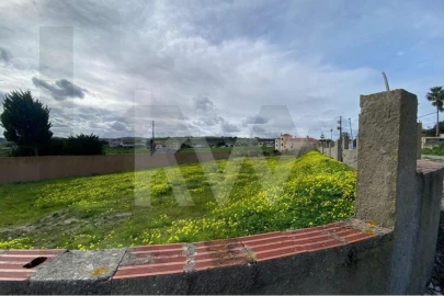 Terreno para Venda em Alhandra, São João dos Montes e Calhandriz