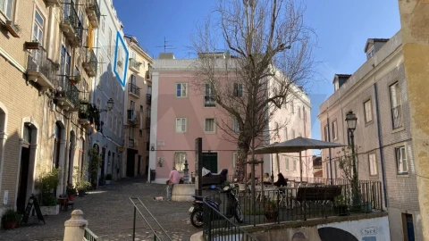 Apartamento T1 para Venda em Santa Maria Maior