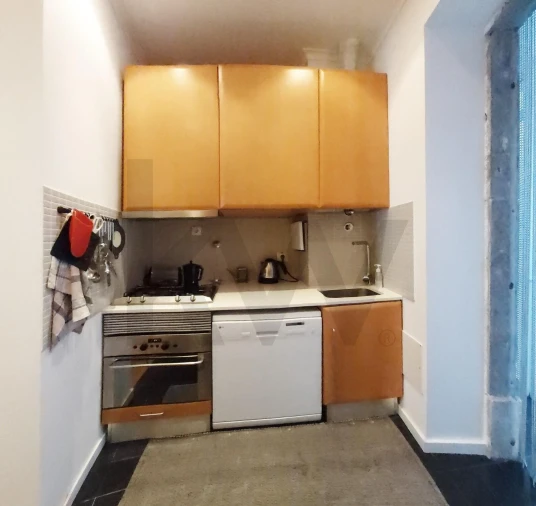 Apartamento T1 para Venda em Santa Maria Maior Foto 5