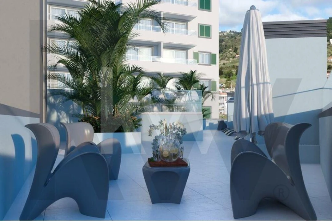 Apartamento T2 para Venda em Caniço Foto 7