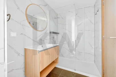 Apartamento T2 para Venda em Caniço