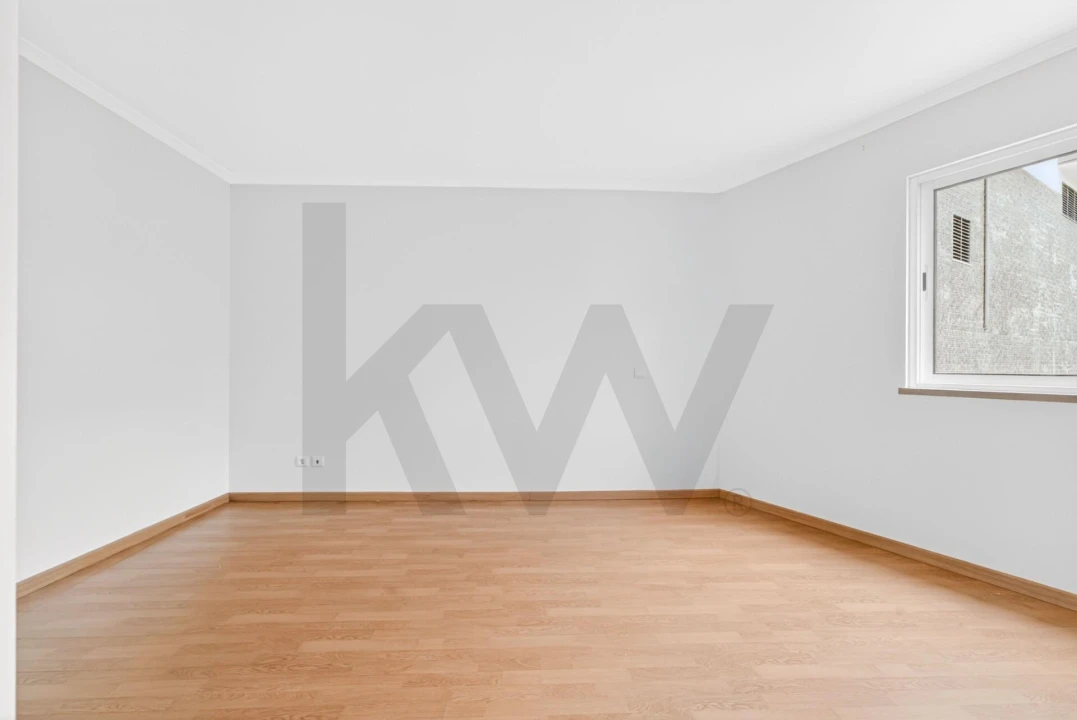 Apartamento T2 para Venda em Caniço Foto 14