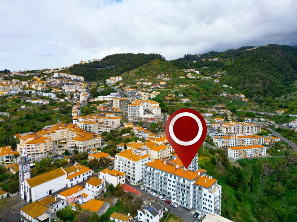 Apartamento T2 para Venda em Caniço Foto 30