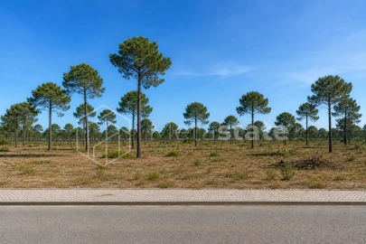 Terreno para Venda em Seixal, Arrentela e Aldeia de Paio Pires