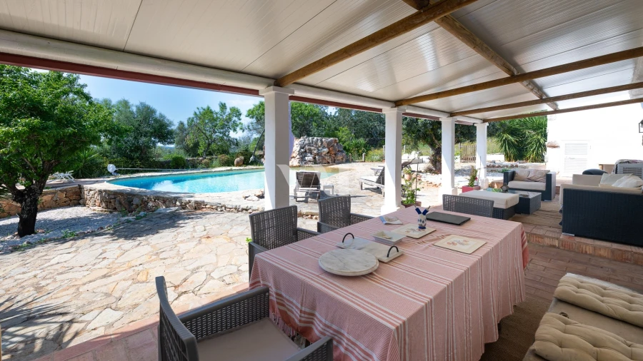 Moradia T3 para Venda em Salir Foto 11