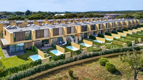 Moradia T2 para Venda em Quarteira