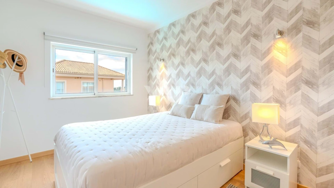 Apartamento T2 para Venda em Quarteira Foto 4