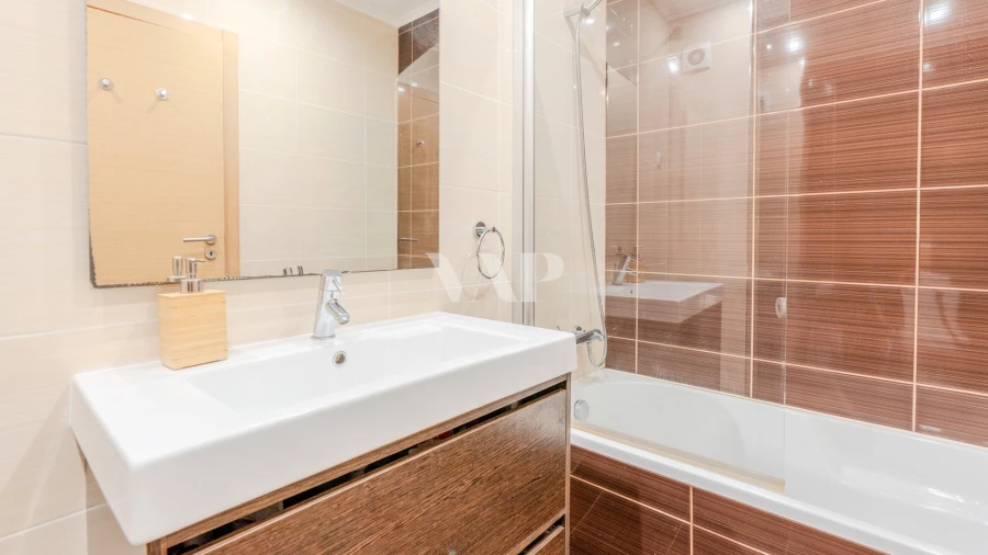 Apartamento T2 para Venda em Quarteira Foto 11