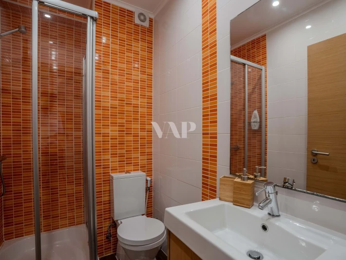 Apartamento T2 para Venda em Quarteira Foto 5