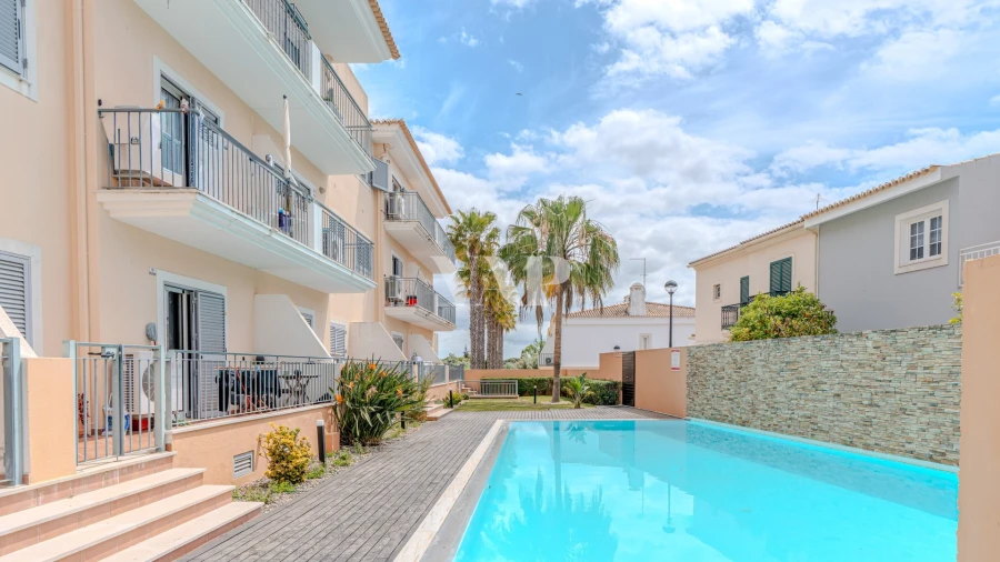 Apartamento T2 para Venda em Quarteira Foto 18