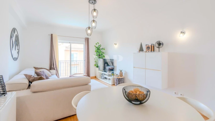 Apartamento T2 para Venda em Quarteira Foto 8