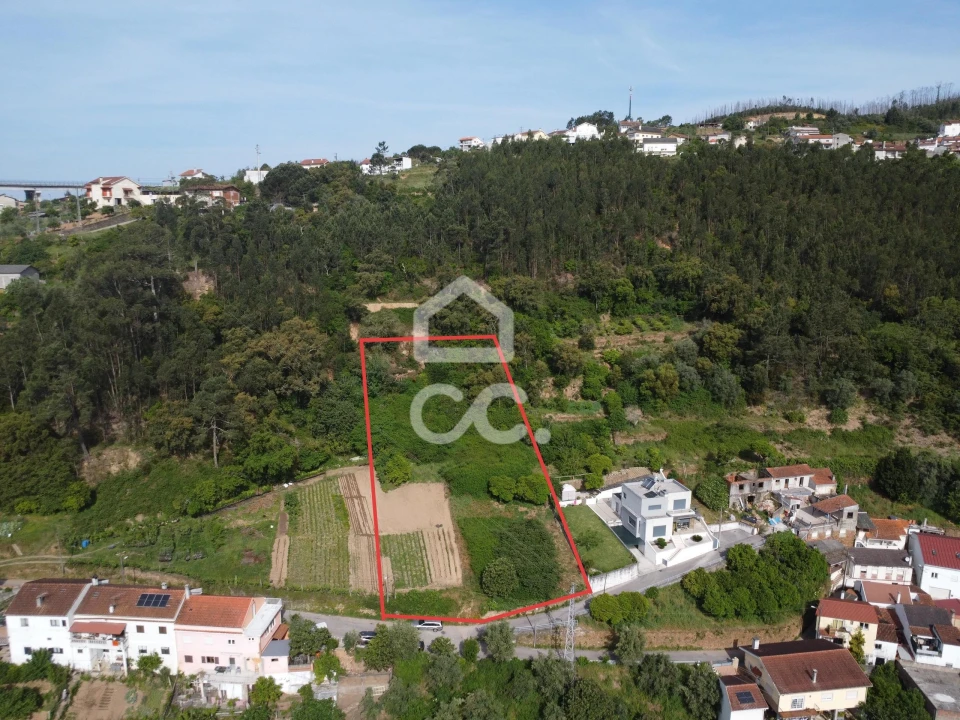 Terreno para Venda em Ceira Foto 2