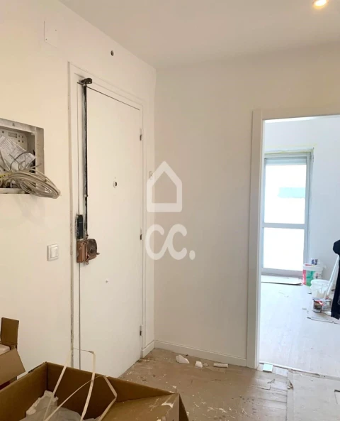 Apartamento T2 para Arrendamento em Amora