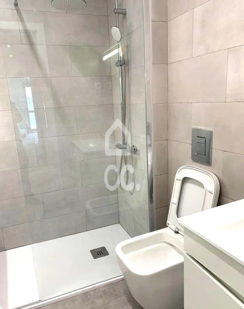 Apartamento T2 para Arrendamento em Amora