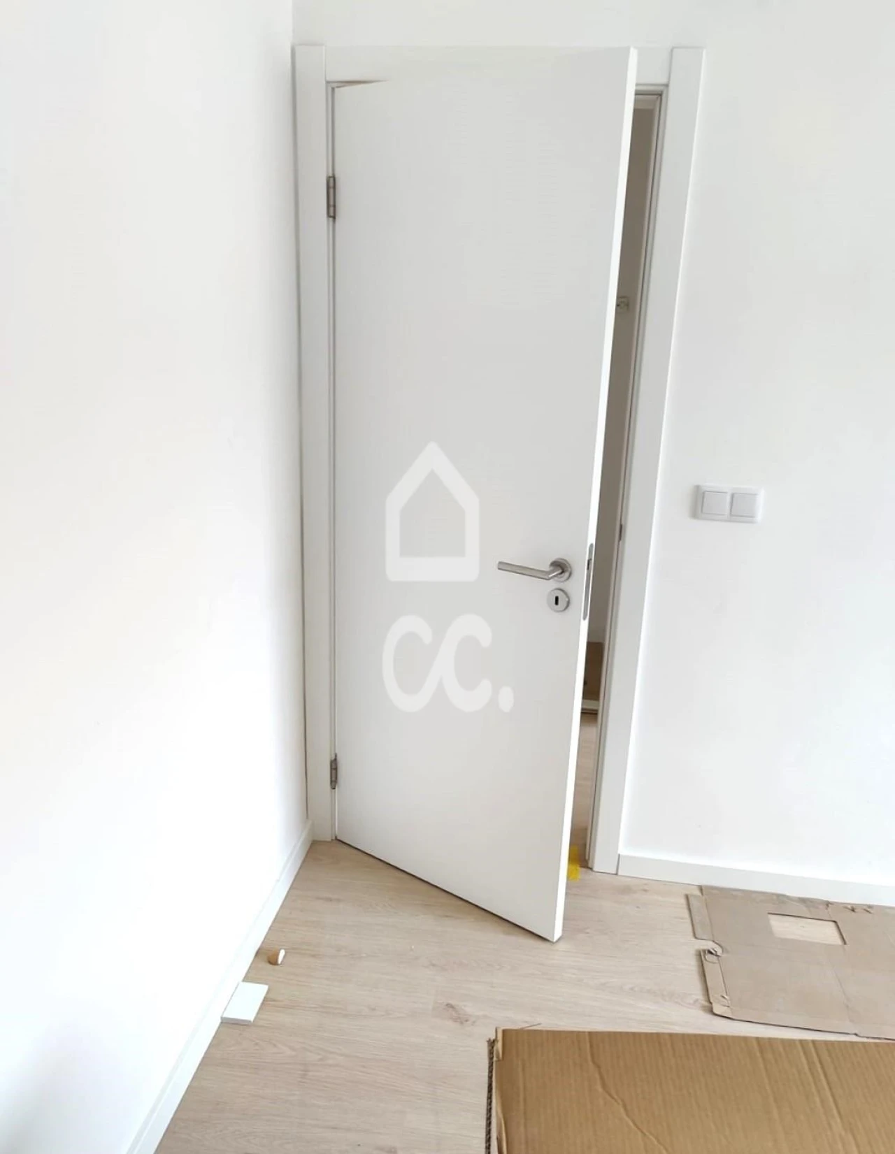 Apartamento T2 para Arrendamento em Amora Foto 12