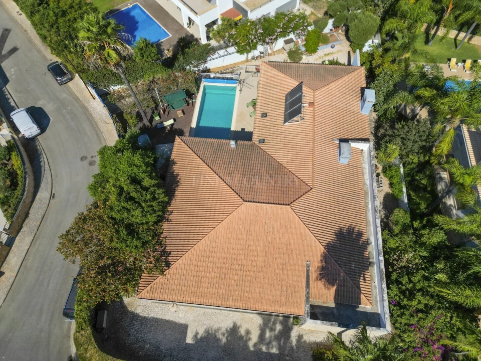 Moradia T4 para Venda em Alvor Foto 37