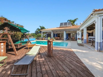 Moradia T4 para Venda em Alvor