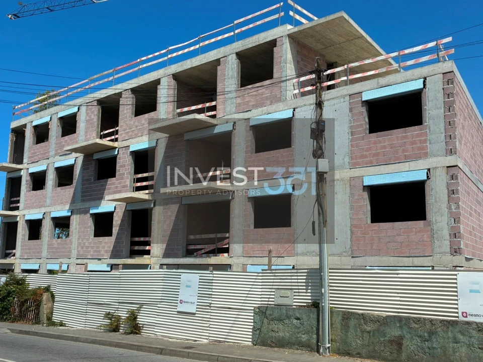 Apartamento T1 para Venda em Canidelo Foto 14