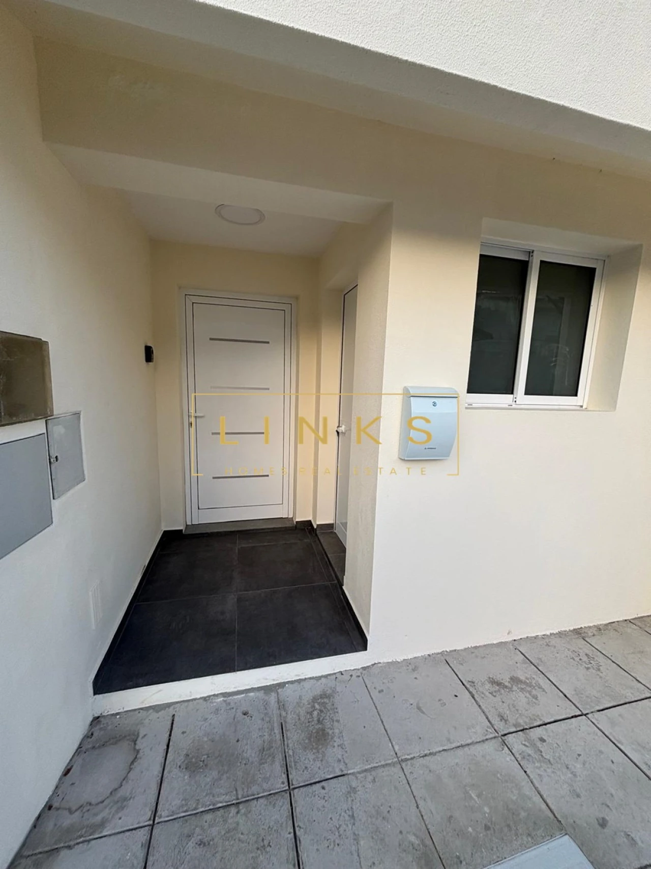 Moradia T2 para Venda em Porto Santo Foto 4