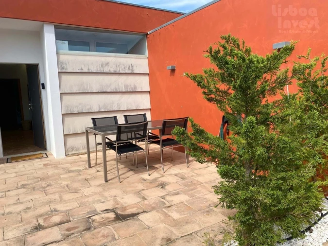 Moradia T2 para Venda em Vau Foto 37