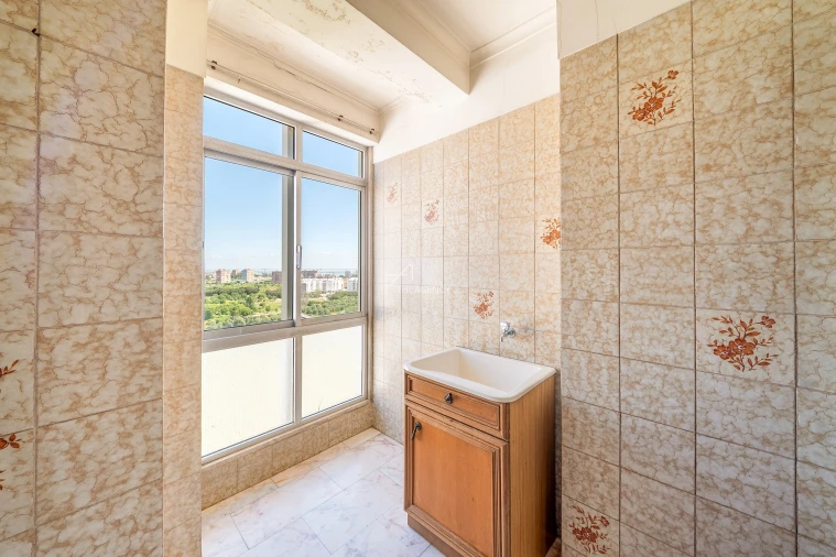 Apartamento T3 para Venda em Areeiro Foto 19