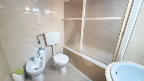 Apartamento T1 para Venda em Quarteira