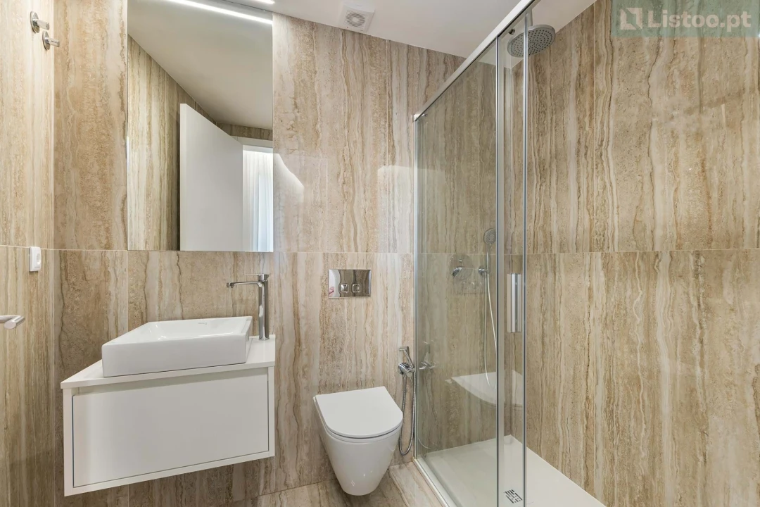 Apartamento T3 para Venda em Arcozelo Foto 20