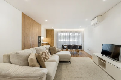 Apartamento T3 para Venda em Arcozelo