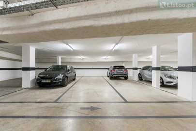 Apartamento T3 para Venda em Arcozelo