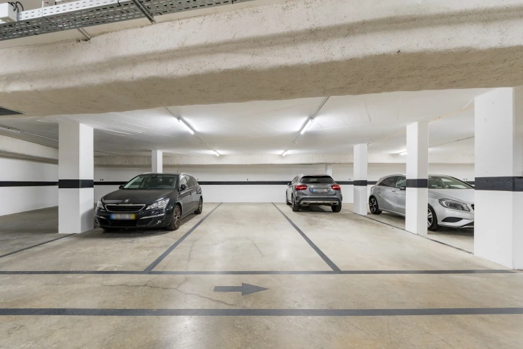 Apartamento T3 para Venda em Arcozelo Foto 25