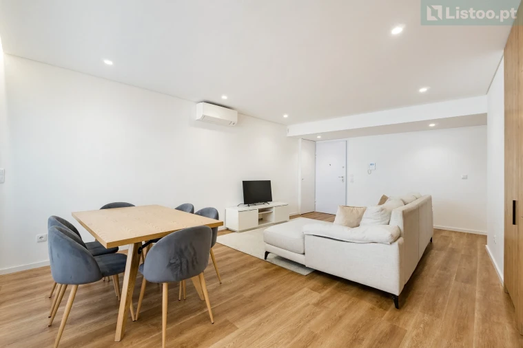 Apartamento T3 para Venda em Arcozelo Foto 8