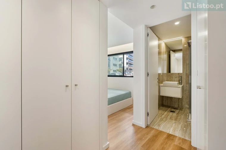 Apartamento T3 para Venda em Arcozelo Foto 21