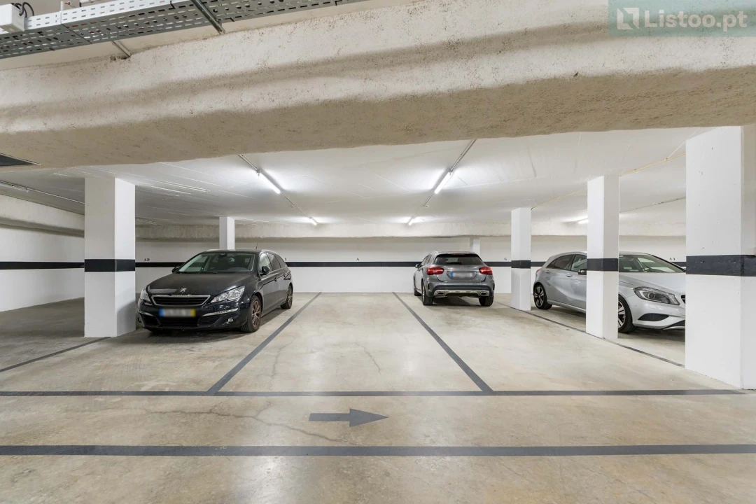 Apartamento T3 para Venda em Arcozelo Foto 25