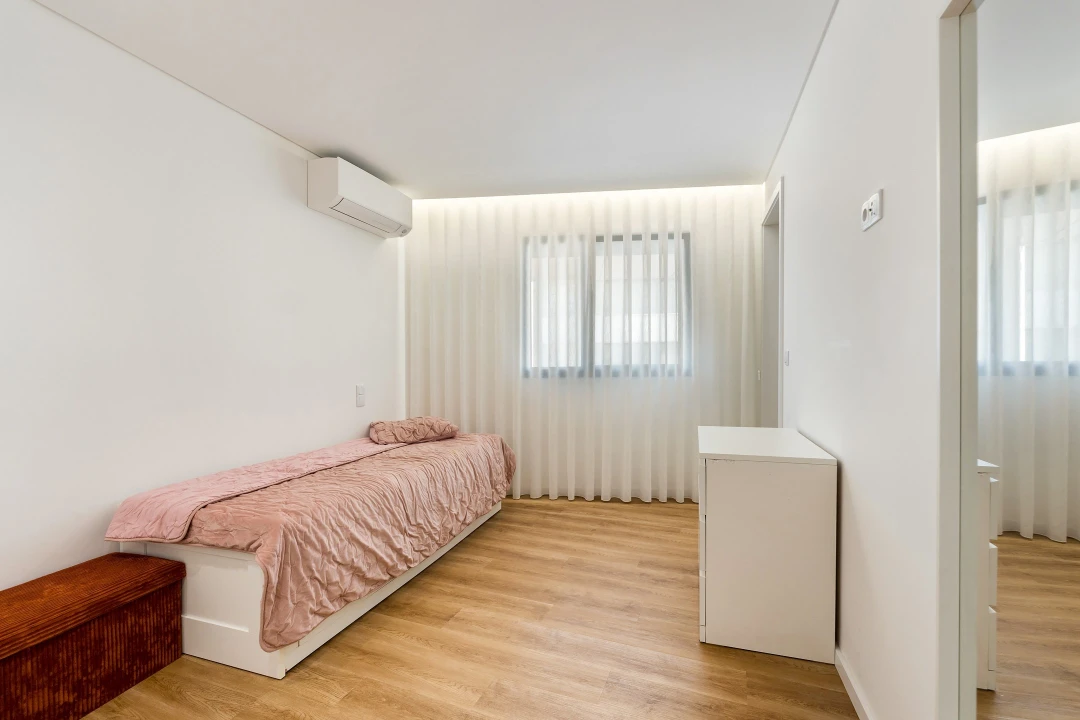 Apartamento T3 para Venda em Arcozelo Foto 16
