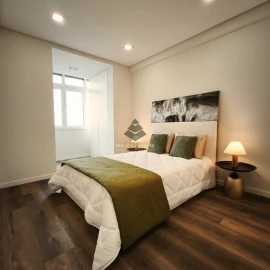 Apartamento T3 para Venda em Benfica