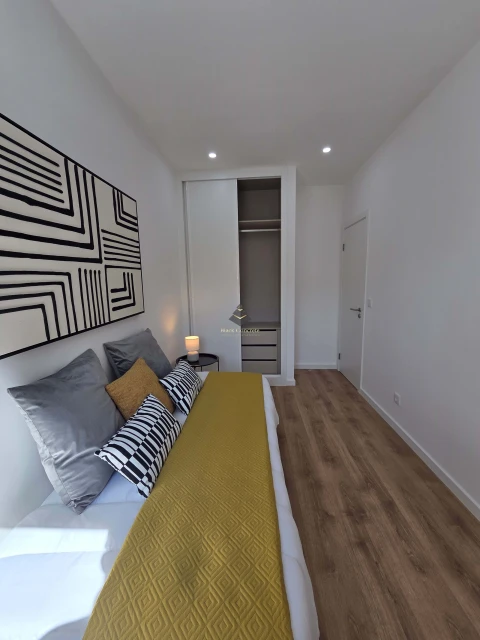 Apartamento T3 para Venda em Benfica