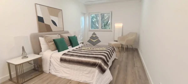 Apartamento T3 para Venda em Benfica
